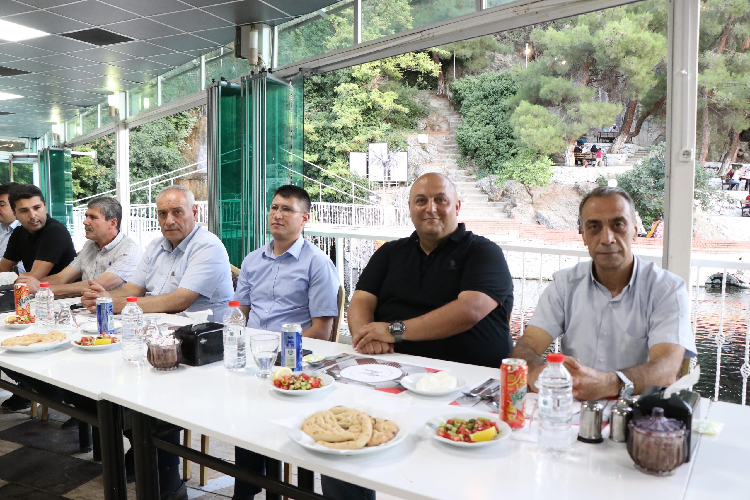 “Belediye Başkanı Topçu, Veda Yemeğine Katıldı” 4 12125819651723487575 scaled