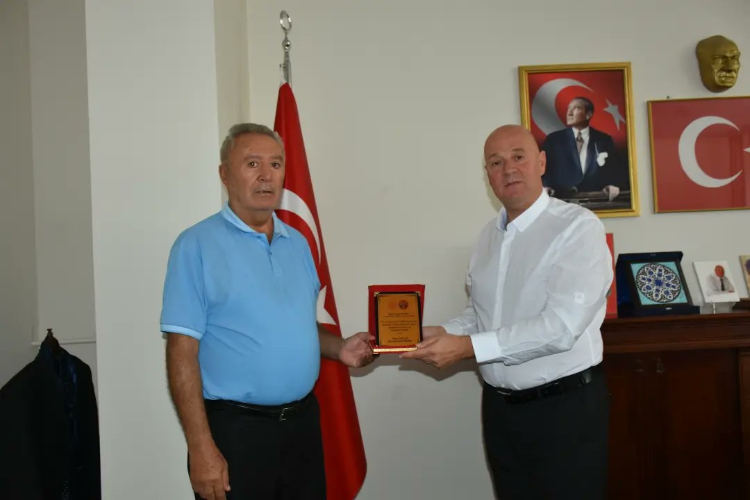 DİNAR ŞAİRLER VE YAZARLAR DERNEĞİ’NDEN İL KÜLTÜR VE TURİZM MÜDÜRÜ’NE ZİYARET