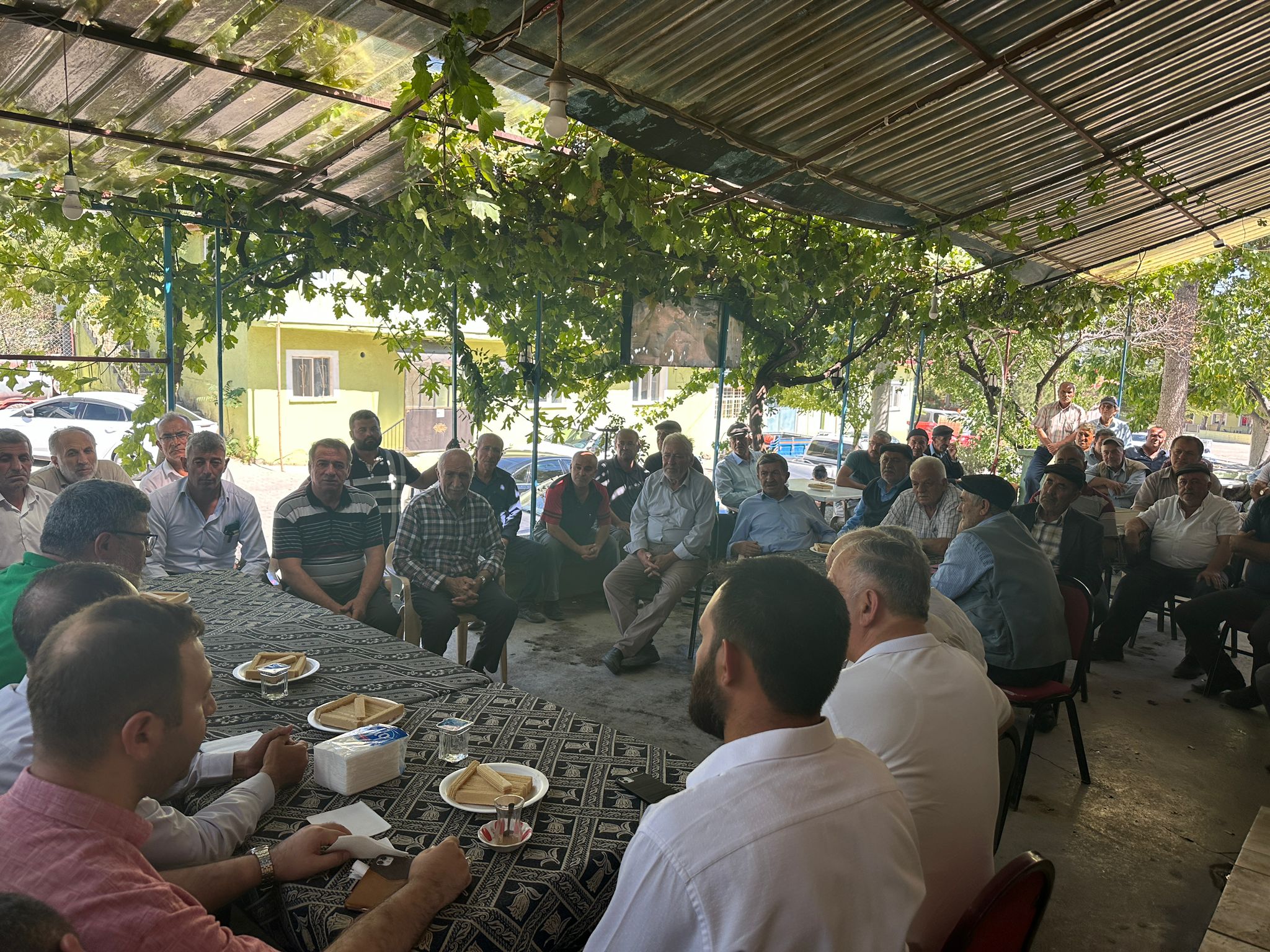 AK Parti Afyonkarahisar Milletvekili Ali Özkaya, Ziyaretlerine aralıksız devam ediyor. 2 7b240b91 b914 4e40 9d8f 419b9ec74bff