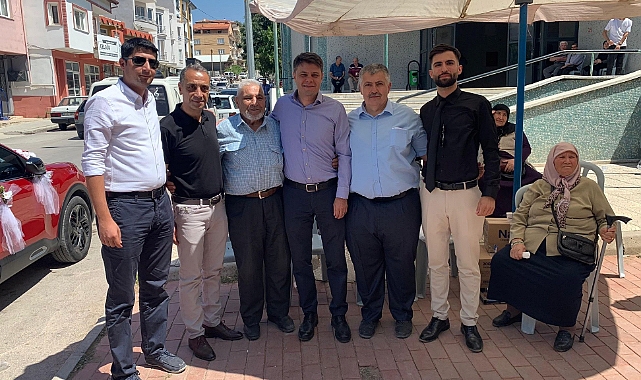 "KAYMAKAM ÇENGEL GAZİ AİLEMİZİN DÜĞÜNÜNE KATILDI" 4 kaymakam cengel gazi ailemizin dugunune katildi 2371