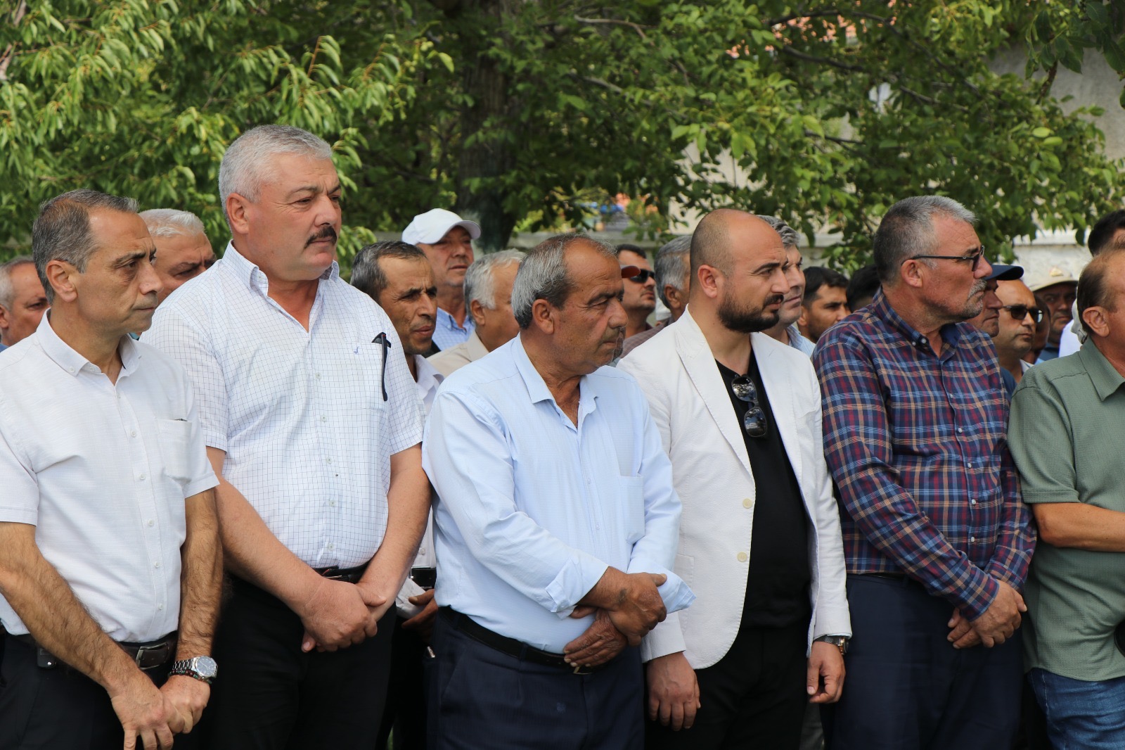 Dinar Belediye Başkanı Veysel Topçu, Şehit Babası'nın Cenazesine Katıldı 2 1217800931725278122