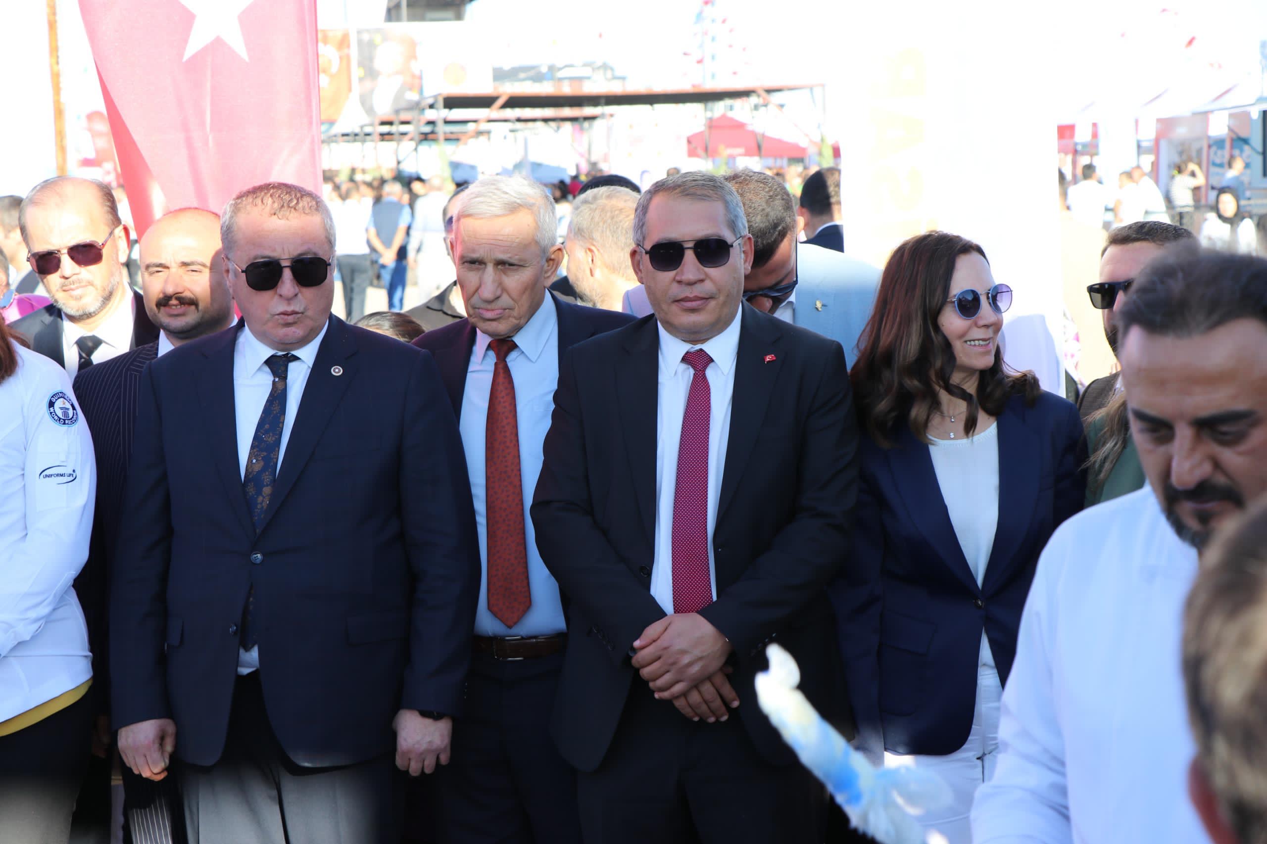 Dinar Belediye Başkanımız Veysel Topçu, 6. Uluslararası Gastro Afyon Turizm ve Lezzet Festivali'ne katıldı. 2 1401974971727537004