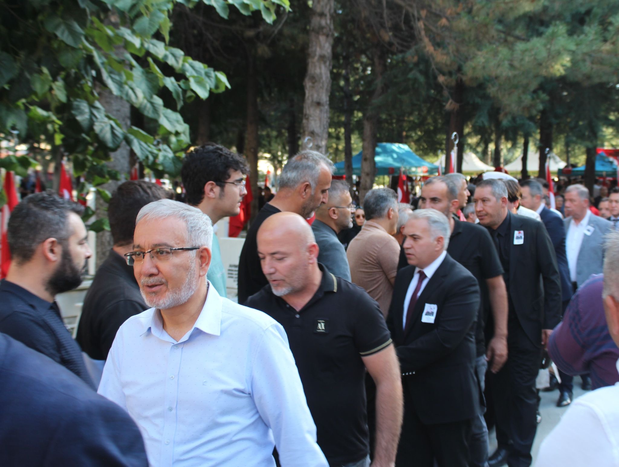 KAYMAKAM DURU ŞEHİDİMİZİN CENAZE TÖRENİNE KATILDI. 3 1639164661726160536