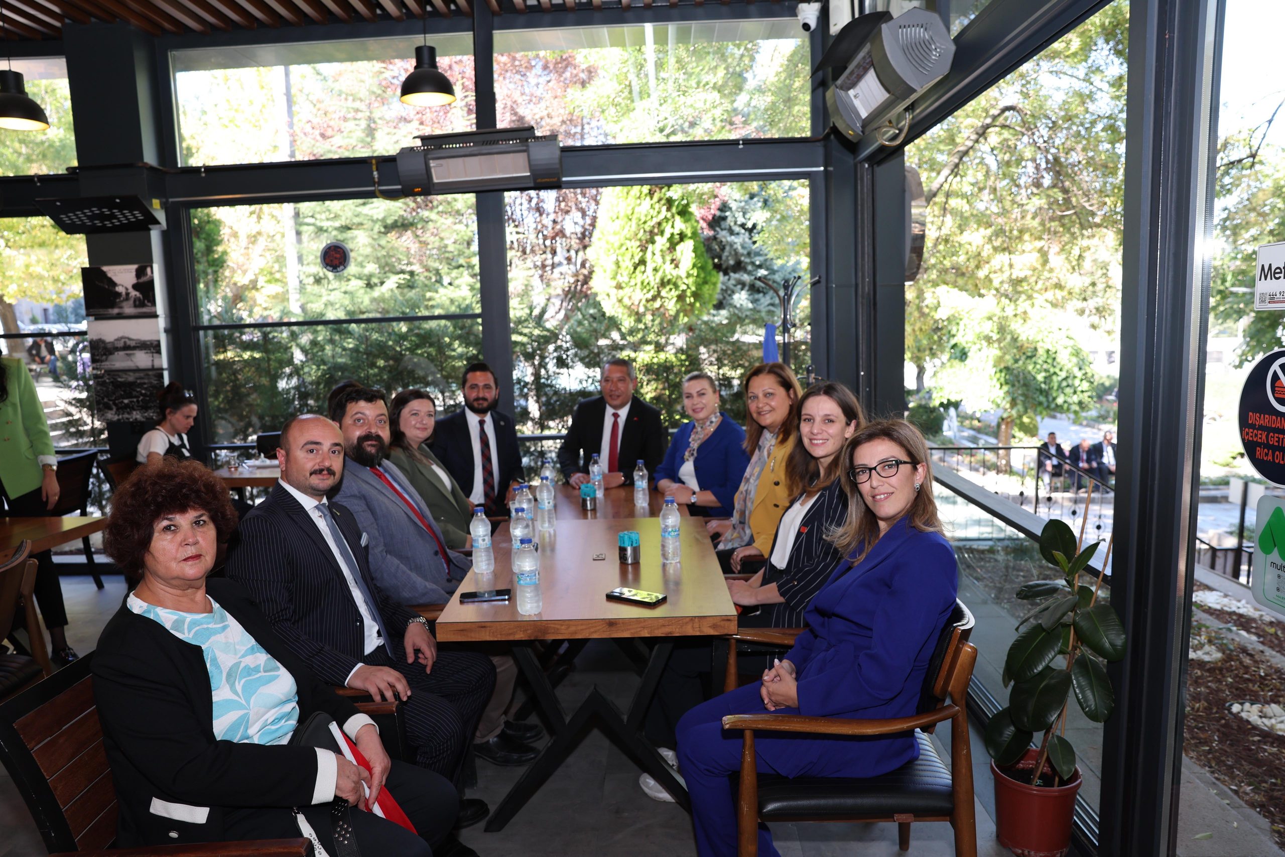 Dinar Belediye Başkanımız Veysel Topçu, 6. Uluslararası Gastro Afyon Turizm ve Lezzet Festivali'ne katıldı. 15 9253627511727537005 scaled