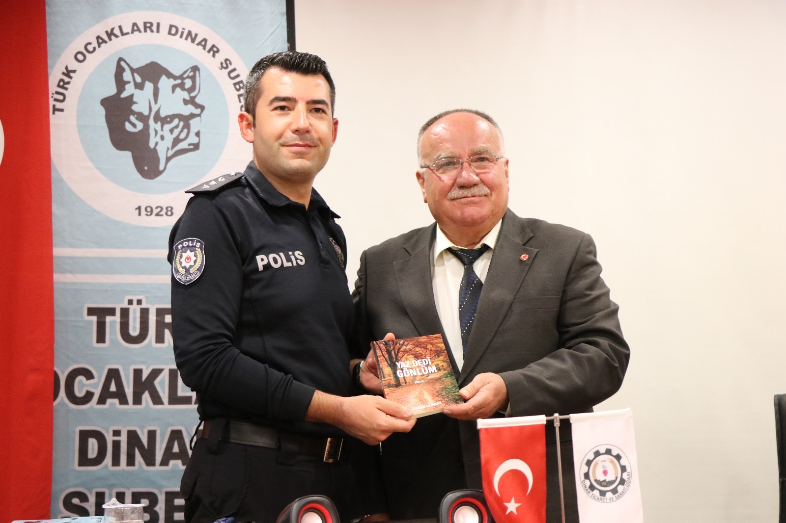 “Dinar’da Sivil Toplumun Sosyal ve Kültürel Katkıları Üzerine Toplantı Yapıldı” 19 9262758261727708378