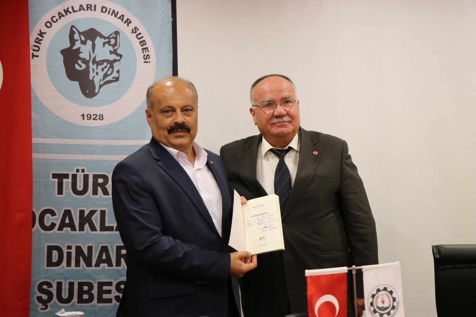 “Dinar’da Sivil Toplumun Sosyal ve Kültürel Katkıları Üzerine Toplantı Yapıldı” 20 9577578111727708379