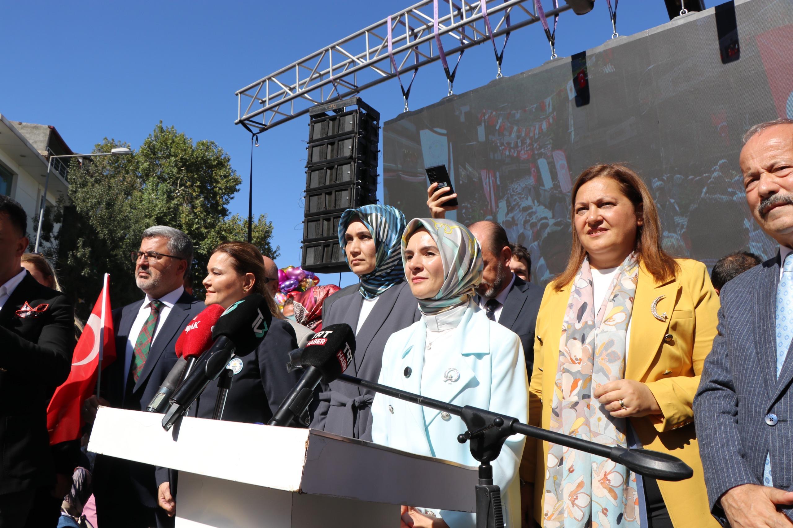 Dinar Belediye Başkanımız Veysel Topçu, 6. Uluslararası Gastro Afyon Turizm ve Lezzet Festivali'ne katıldı. 16 9592410001727536997