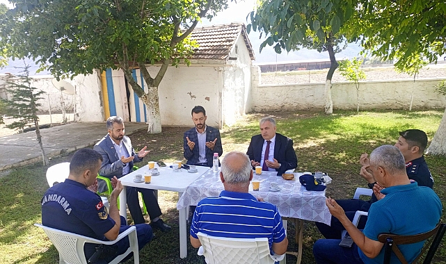 Kaymakam Duru, Şehit Babamız Musa İnan’ın Ailesine Taziye Ziyaretinde Bulundu