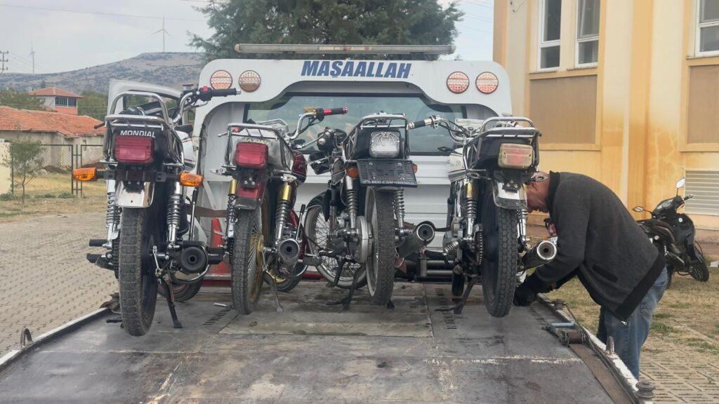 *DİNAR İLÇE EMNİYET MÜDÜRLÜĞÜ* *TRAFİK DENETLEME BÜRO AMİRLİĞİ* 3 IMG 20241001 WA0053 1024x576 1