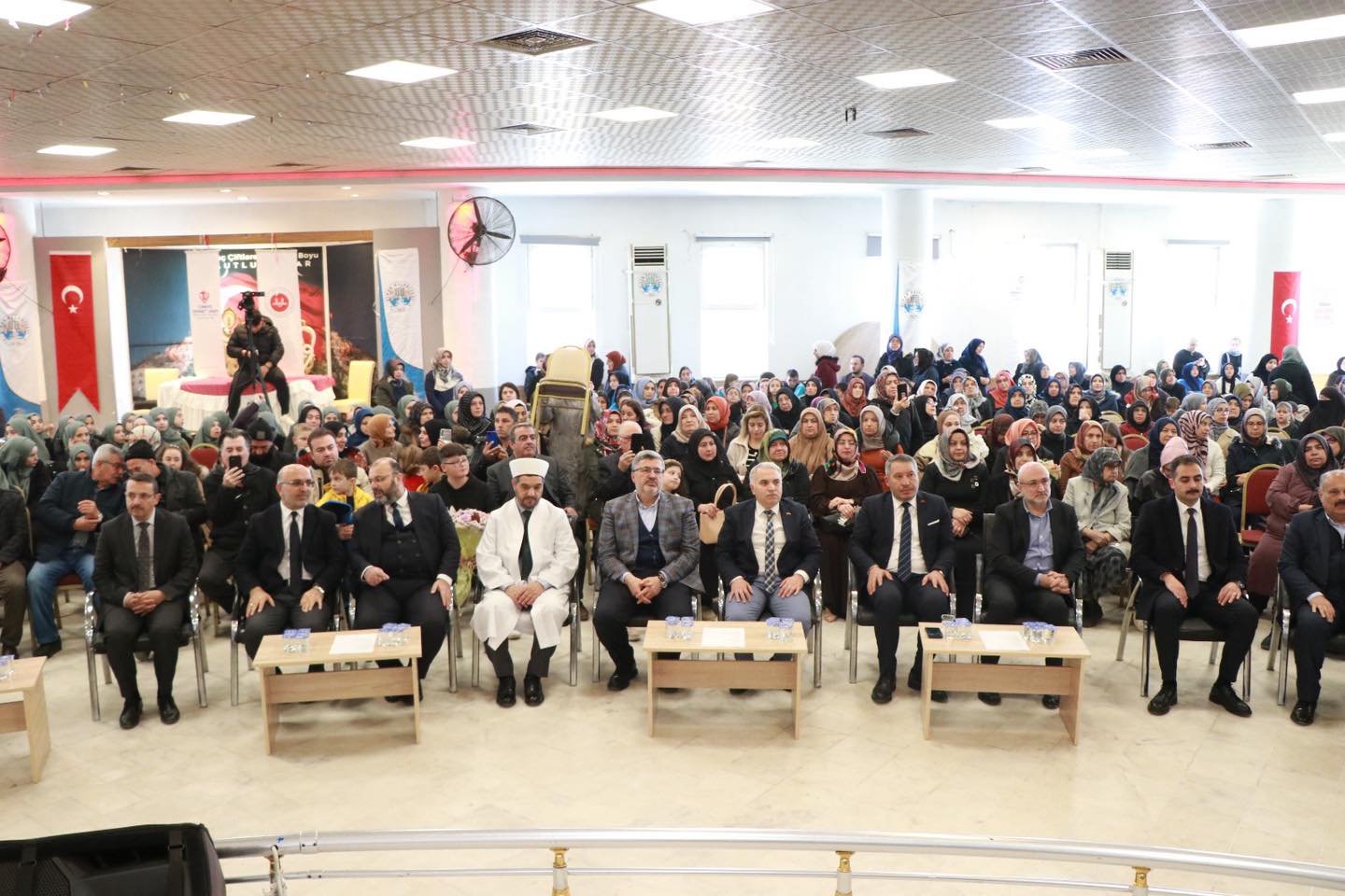 8 468434151 1000231125467258 7990598649892309290 n Kopya