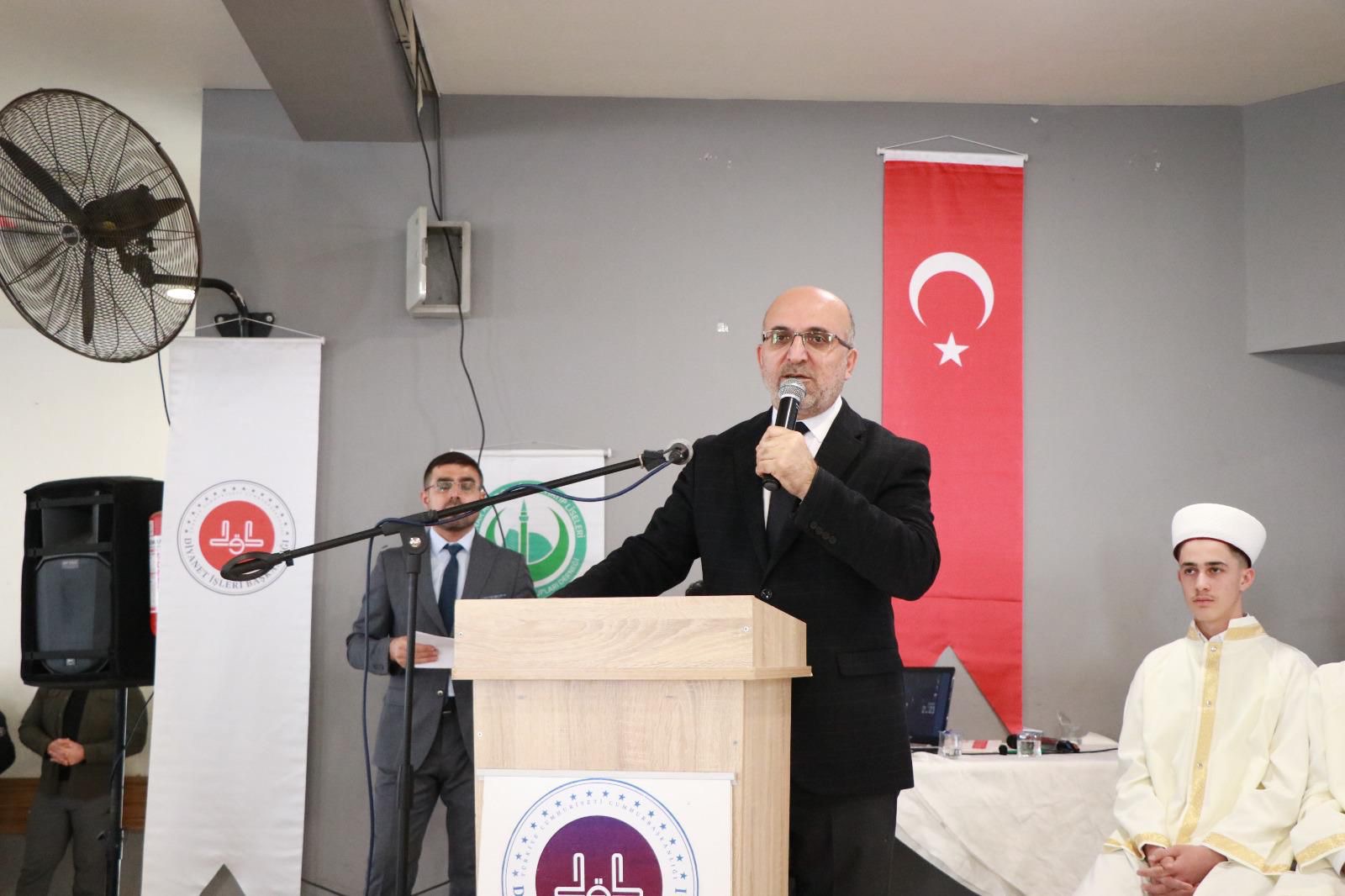 Kaymakamımız Kemal Duru, 15 Yeni Hafız İçin Düzenlenen İcazet Merasimine Katıldı 3 815139901732909189