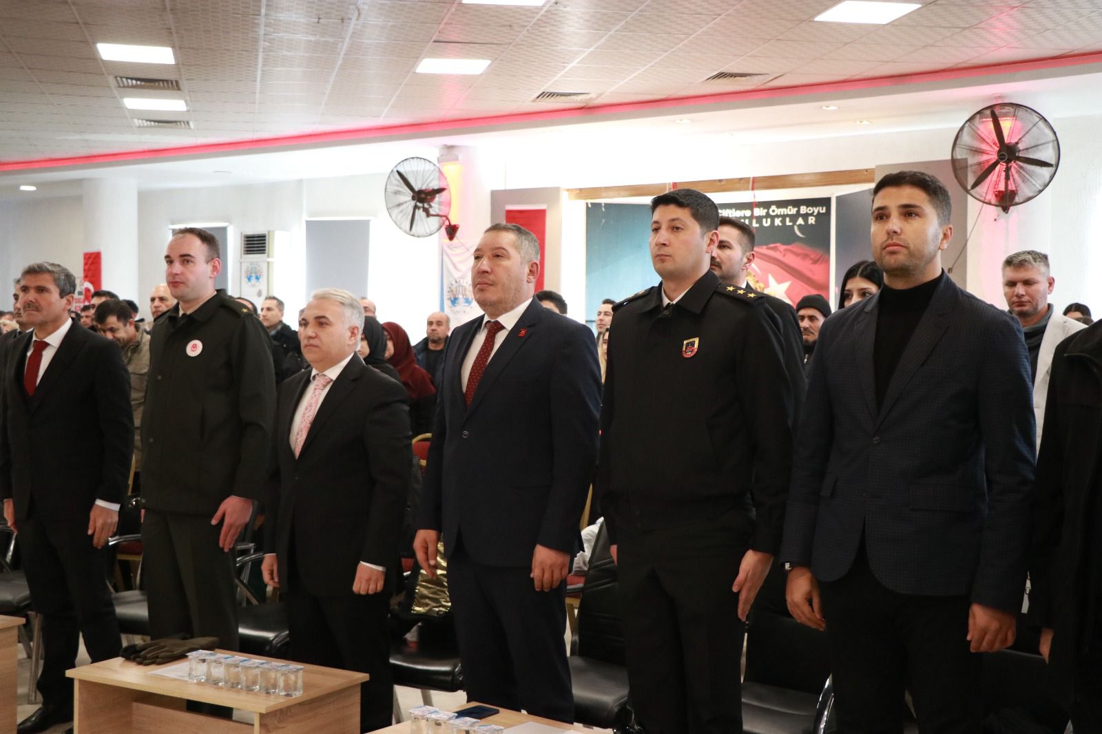 Dinar Belediye Başkanı Veysel Topçu, 24 Kasım Öğretmenler Günü Programlarına Katıldı 10 Bld. 8