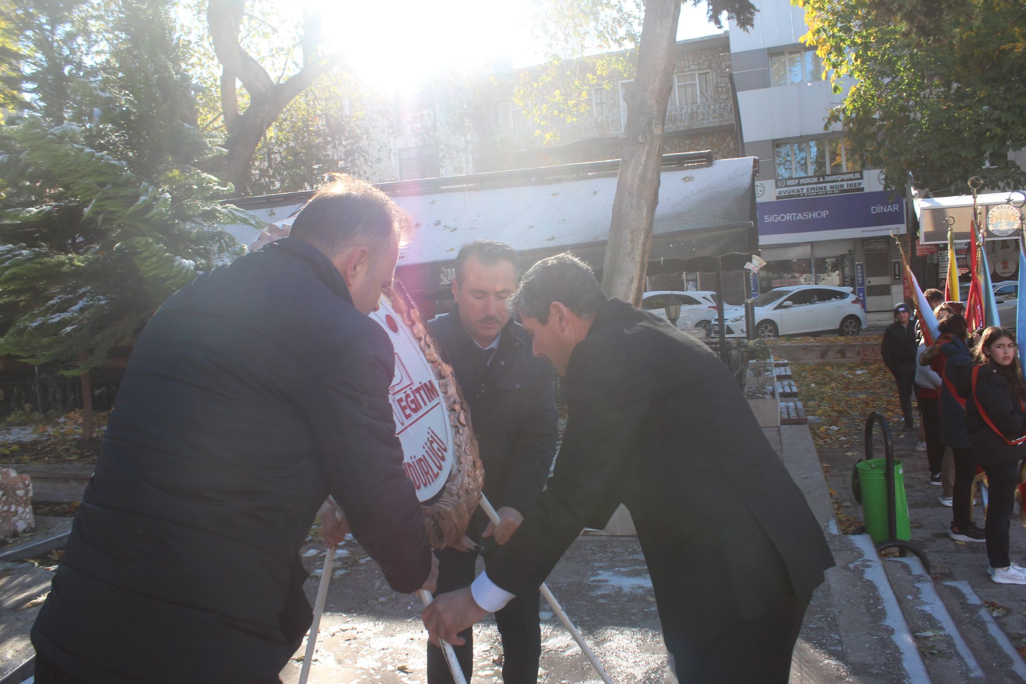 24 KASIM ÖĞRETMENLER GÜNÜ ÇEŞİTLİ ETKİNLİKLERLE KUTLANDI. 2 ogretmen 1 Kopya