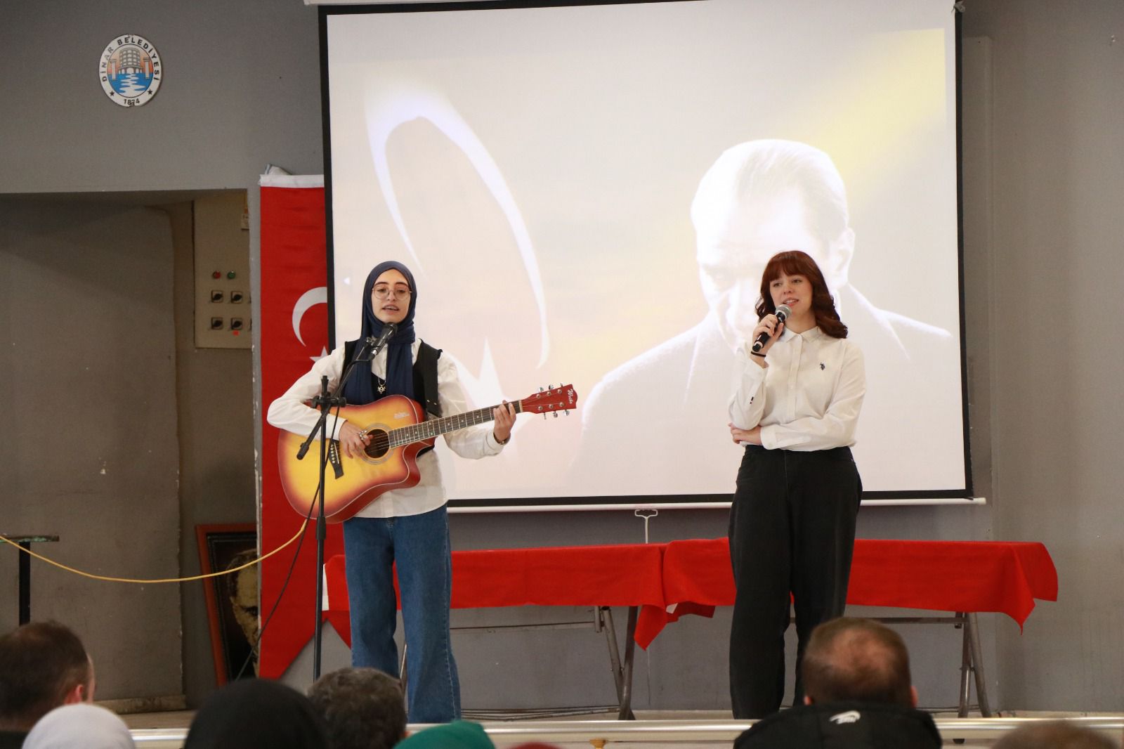 24 KASIM ÖĞRETMENLER GÜNÜ ÇEŞİTLİ ETKİNLİKLERLE KUTLANDI. 7 ogretmen 7 Kopya