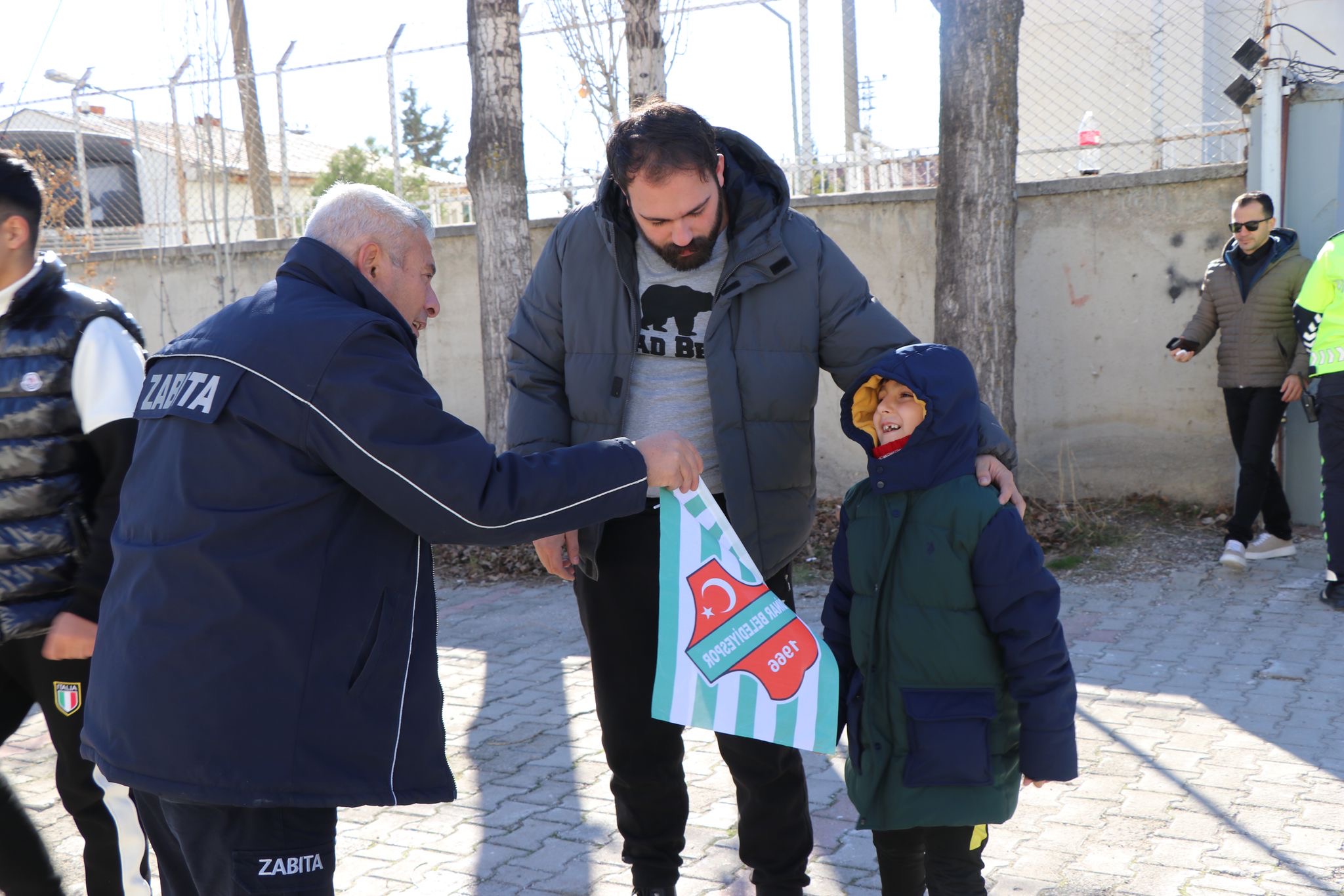 15382488831734186712