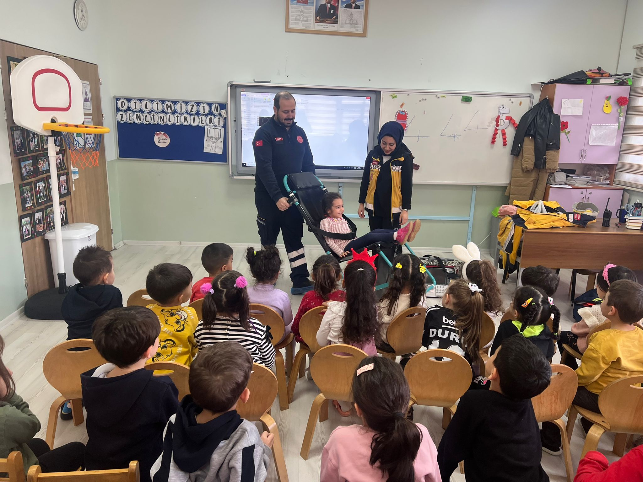 Öğrencilerimizden 112 Acil Sağlık Kahramanlarına Anlamlı Kutlama 5 19158278291733570716