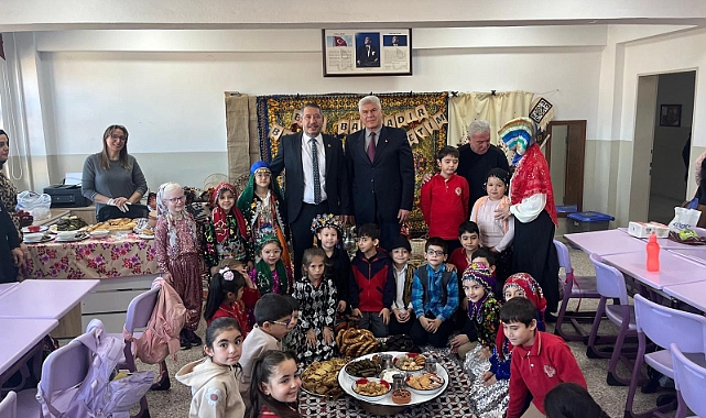 “Başkan Veysel Topçu’dan Yerli Malı Haftası’nda Anlamlı Ziyaret” 6 baskan veysel topcu dan yerli mali haftasi nda anlamli ziyaret 5169