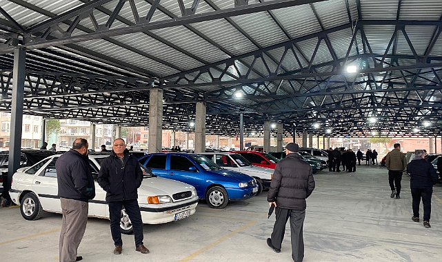 Dinar Açık Oto Pazarı 2. Haftasında Yoğun İlgi Gördü 6 dinar acik oto pazari 2 haftasinda yogun ilgi gordu 4608