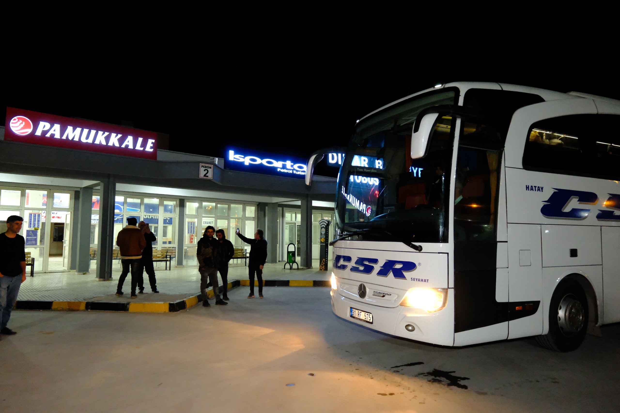 SURİYELİ VATANDAŞLARIN GÖNÜLLÜ DÖNÜŞÜNE DESTEK SÜRÜYOR 2 16087681251737443987