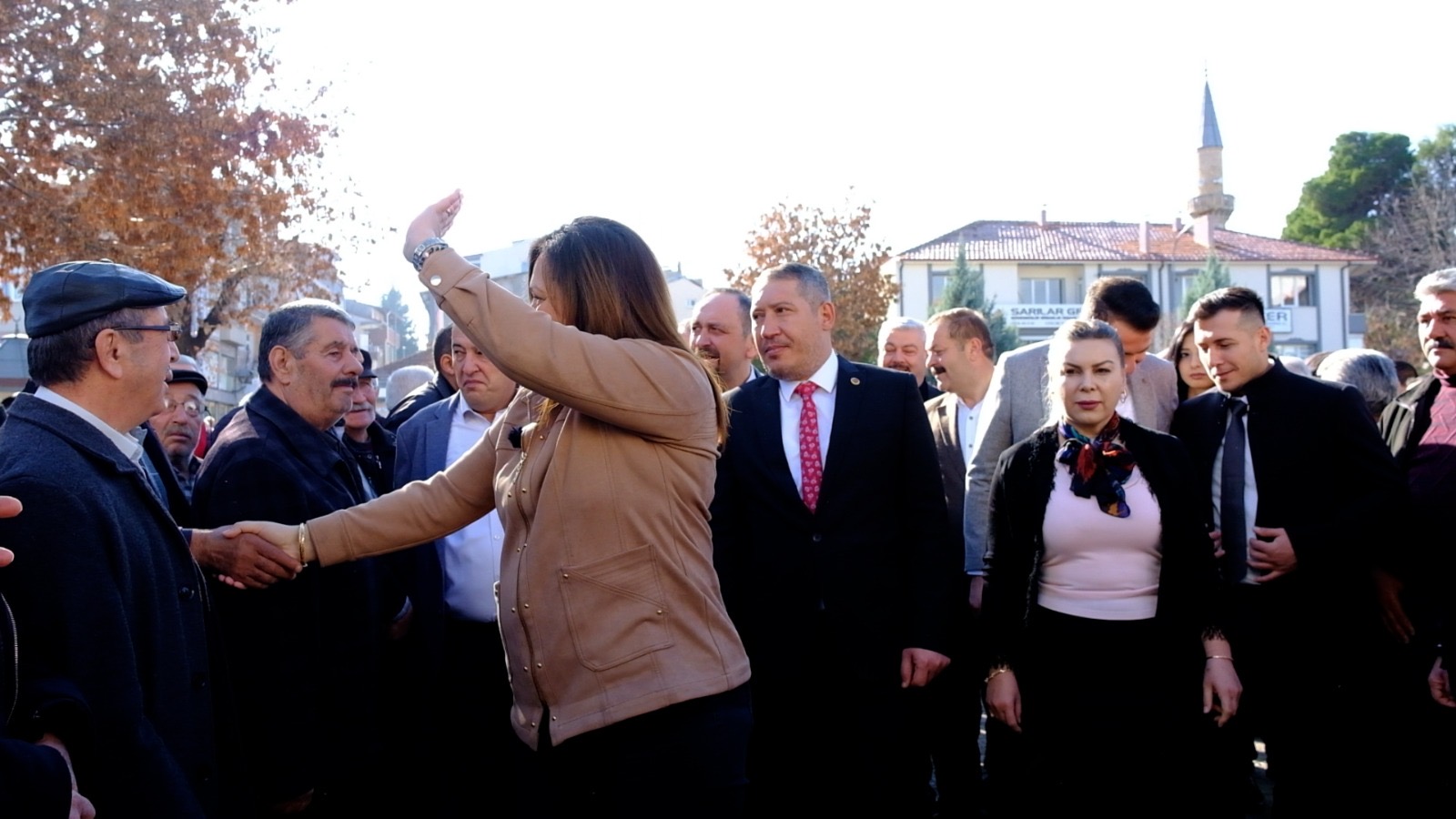 AFYONKARAHİSAR BELEDİYE BAŞKANI BURCU KÖKSAL’DAN DİNAR BELEDİYESİNE ZİYARET 14 6089452321737042883 Kopya