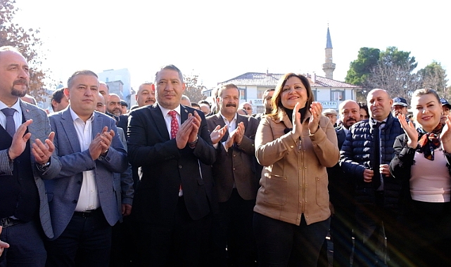AFYONKARAHİSAR BELEDİYE BAŞKANI BURCU KÖKSAL’DAN DİNAR BELEDİYESİNE ZİYARET