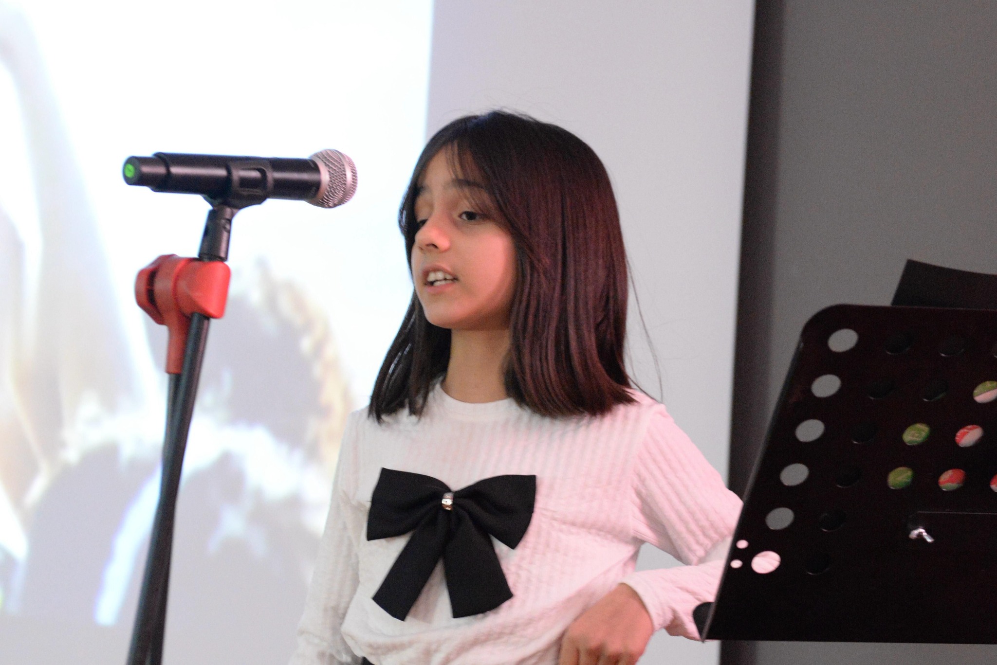 BELEDİYE BAŞKANI TOPÇU, “SÖZDEN ÖTE ŞİİR DİNLETİSİ”NE KATILDI 5 481175951 668404445711875 7456394093188985041 n