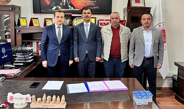 Dinar’da Adliye Lojmanları İçin Sözleşme İmzalandı