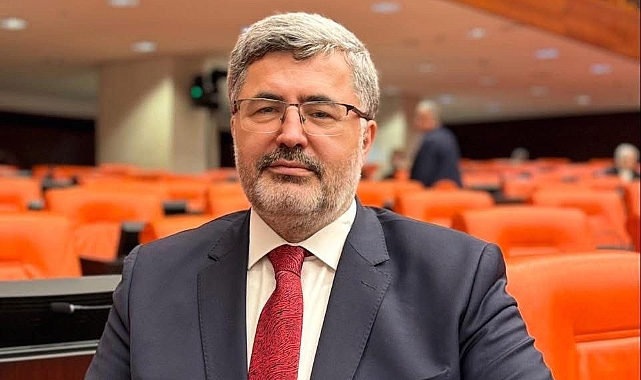 Özkaya, “Kırgınlıklarımızı, küskünlüklerimizi sona erdirmeliyiz”