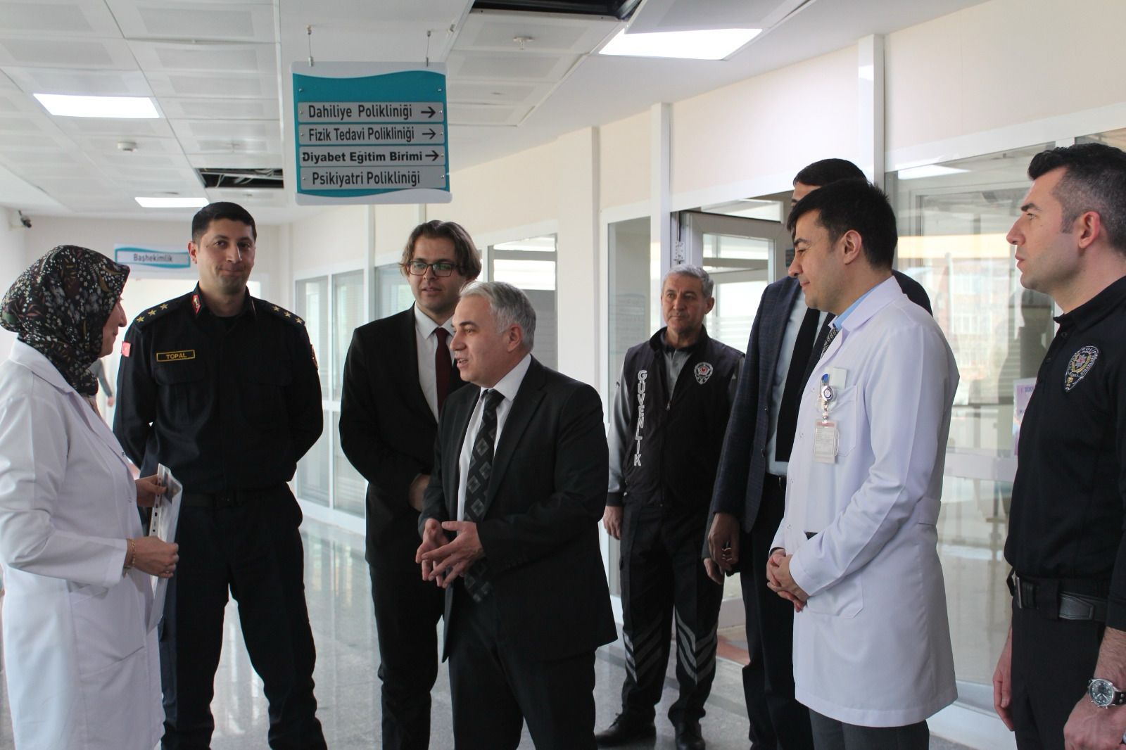 KAYMAKAM DURU, İYİLİK HAFTASI ZİYARETLERİNE EŞLİK ETTİ 3 12206261761742219127