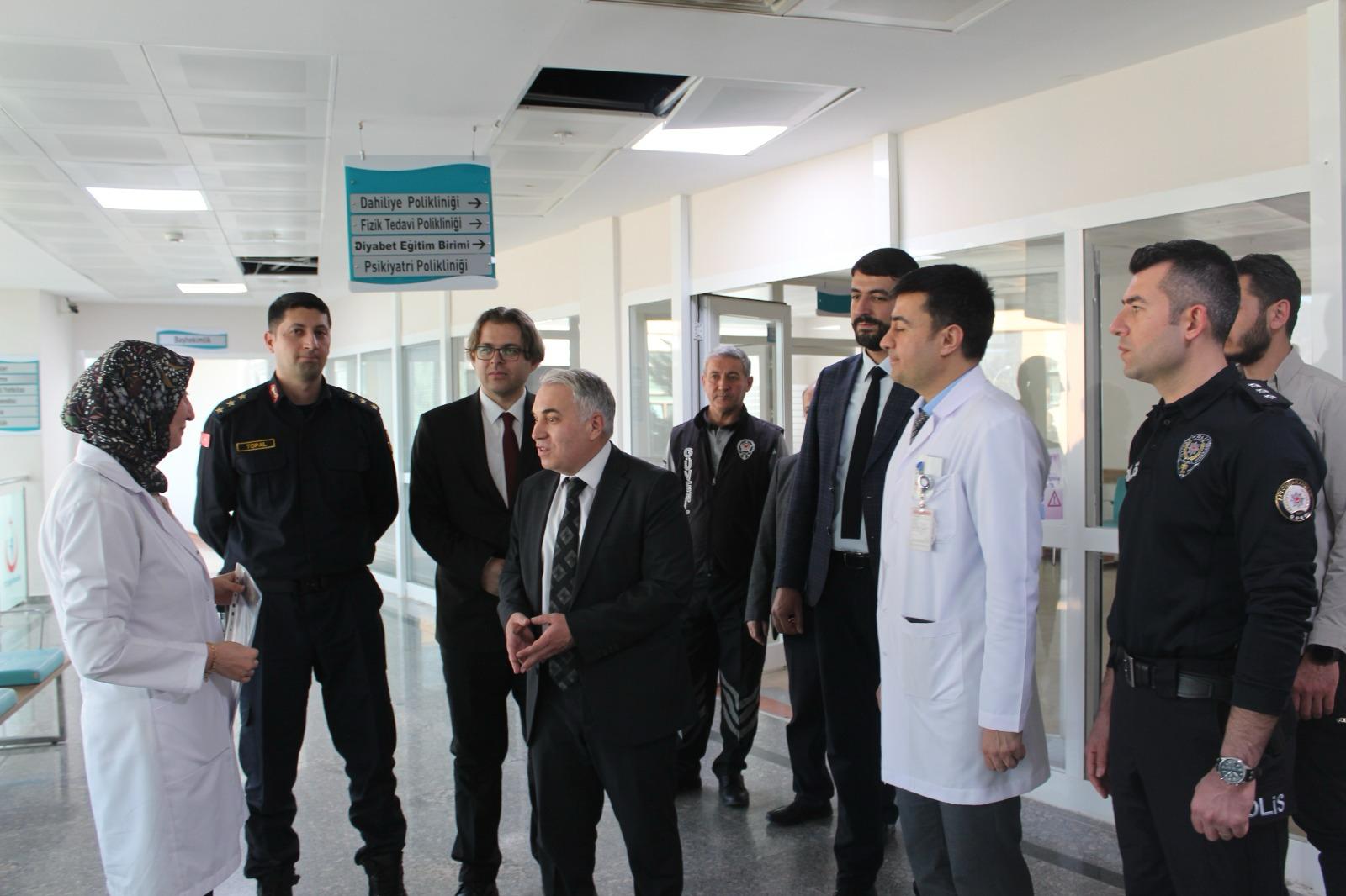 KAYMAKAM DURU, İYİLİK HAFTASI ZİYARETLERİNE EŞLİK ETTİ 6 15785569581742219125