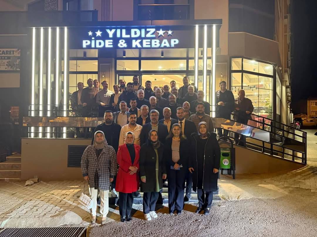 AK PARTİ DİNAR İLÇE BAŞKANLIĞI SAHURDA BİR ARAYA GELDİ