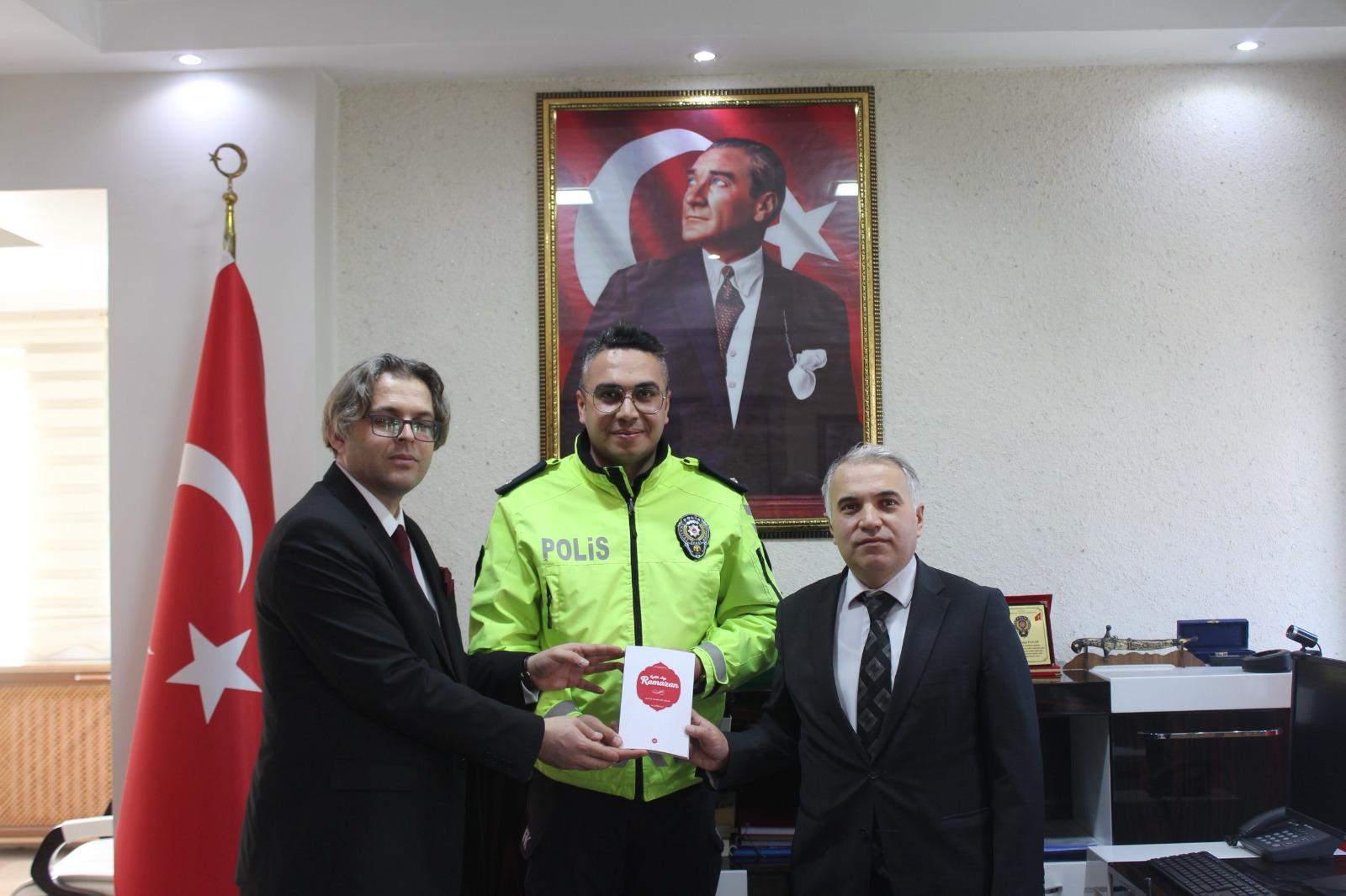 KAYMAKAM DURU, İYİLİK HAFTASI ZİYARETLERİNE EŞLİK ETTİ 18 8223193031742219115