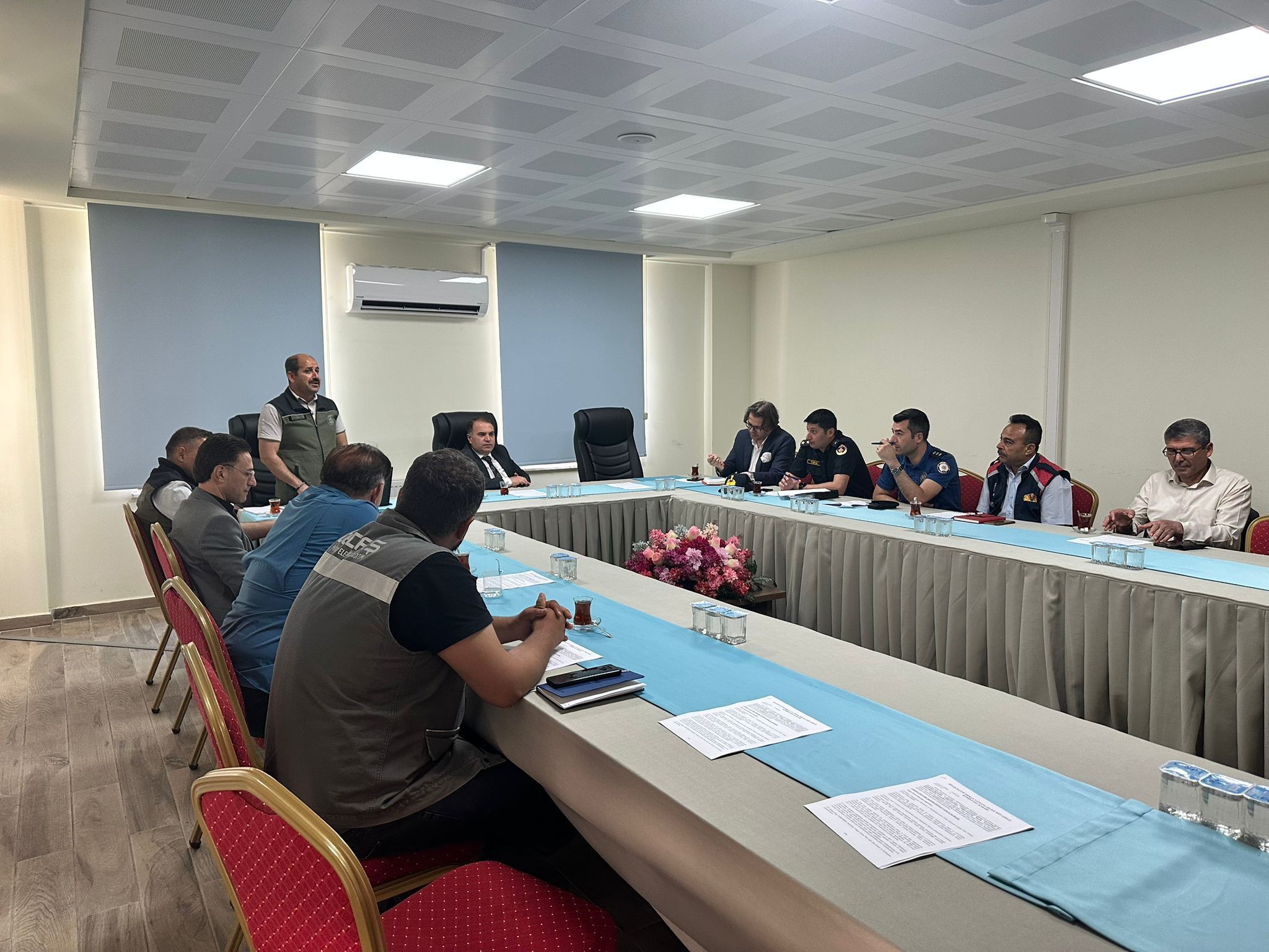 ORMAN YANGINLARI İLE MÜCADELE KOMİSYONU KAYMAKAM DURU BAŞKANLIĞINDA TOPLANDI. 3 501077009 741083731777279 6583512367629231725 n Kopya