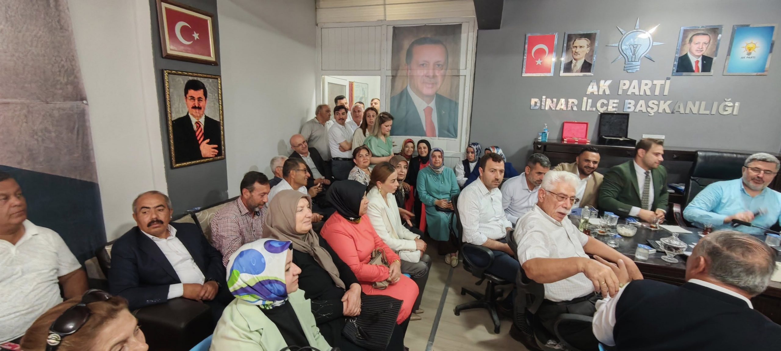 MİLLETVEKİLİMİZ SAYIN ALİ ÖZKAYA İLÇE TEŞKİLATIMIZ İLE BAYRAMLAŞMA PROGRAMINA KATILDI. 6 505375611 735033789183496 746651170039752325 n scaled