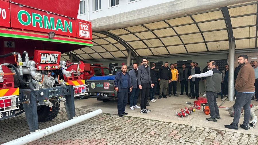 İLÇE ÖZEL İDARE PERSONELİNE YANGIN EĞİTİMİ VERİLDİ 4 506374736 18051401735373835 2701219109825973851 n