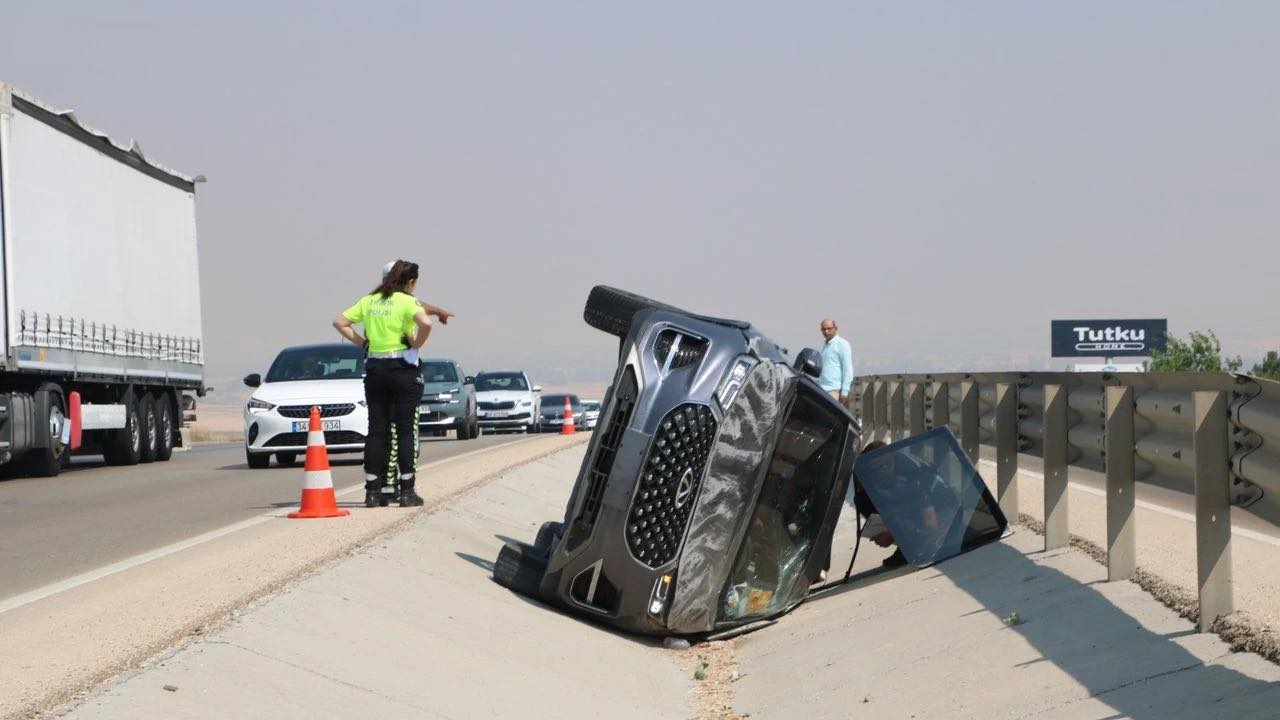 AFYON  SANDIKLI’DA  FECİ KAZA: ÖLÜ VE ÇOK SAYIDA YARALI VAR