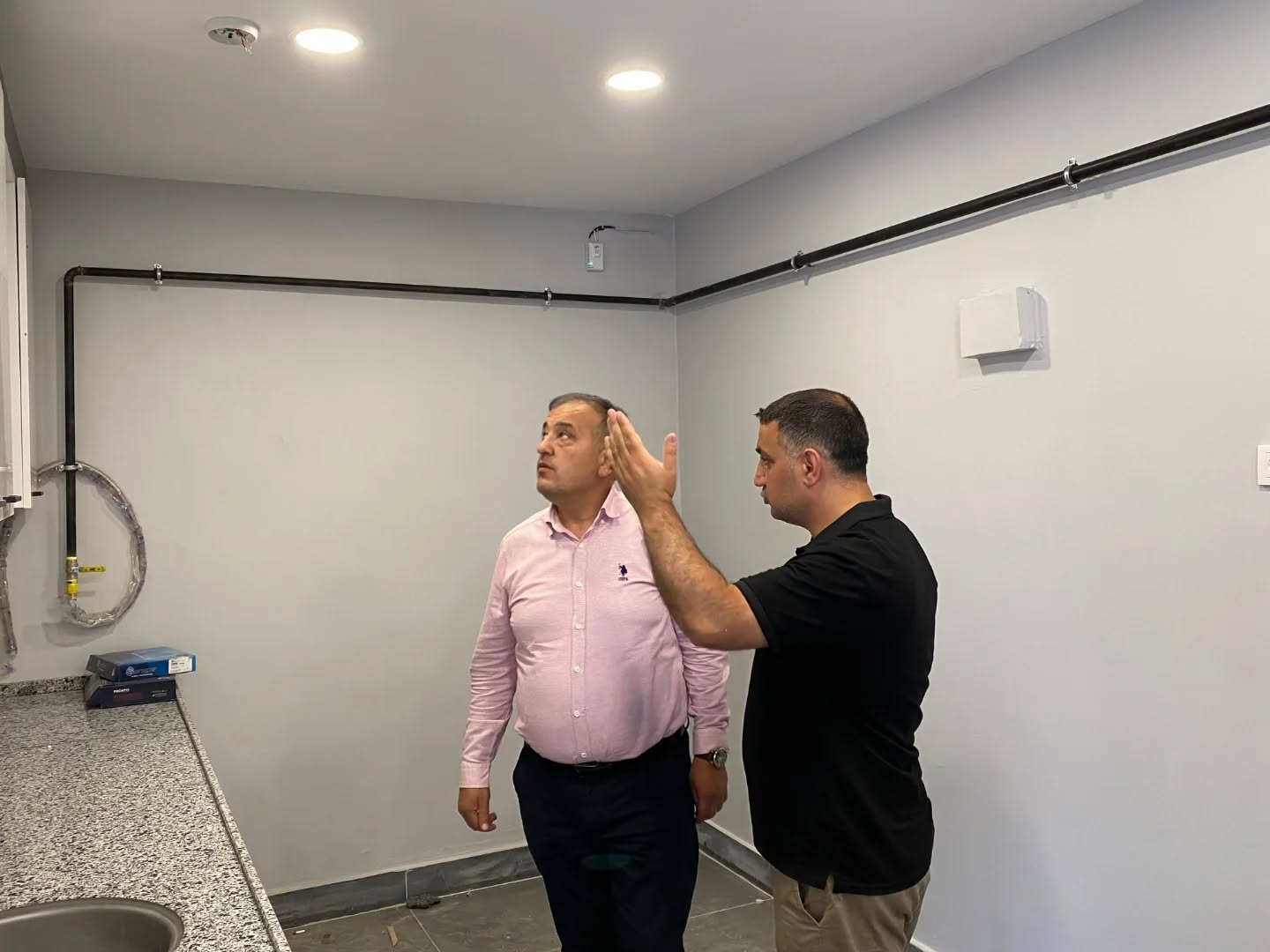 BAŞKAN YARDIMCISI OKTAY SAYIN’DAN SAHADA YOĞUN MESAİ 8 520172358 18120835975479265 2510075969566039012 n Kopya