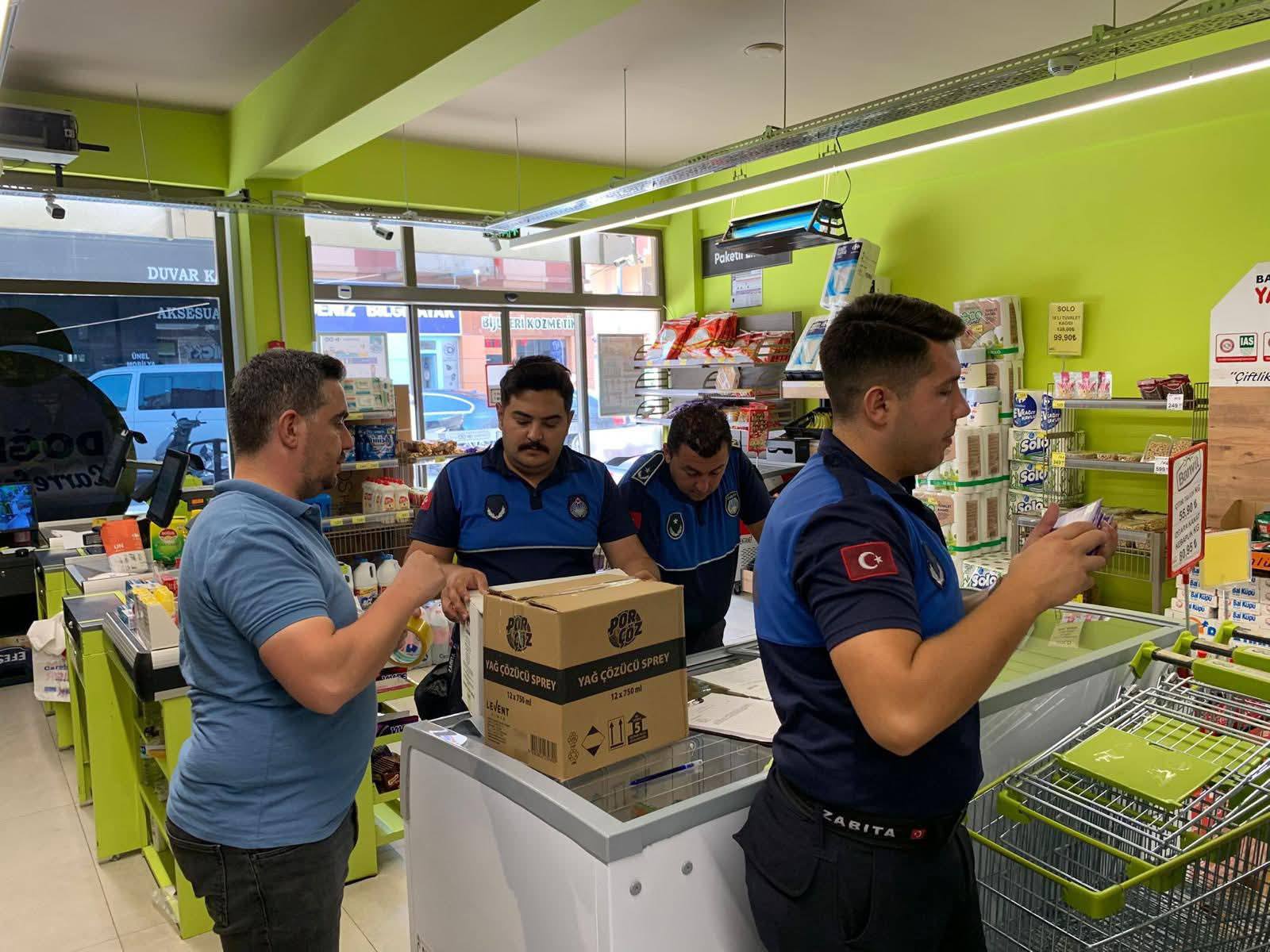 DİNAR İLÇEMİZDEKİ TÜM MARKETLERDE DENETİM GERÇEKLEŞTİRİLDİ