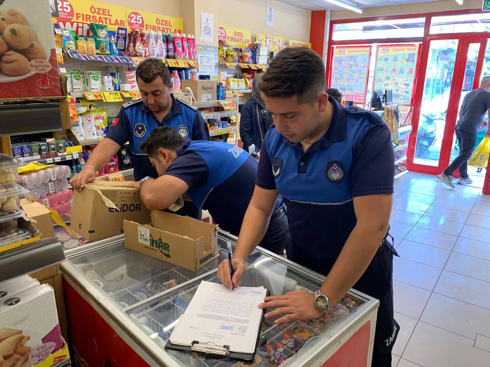 DİNAR İLÇEMİZDEKİ TÜM MARKETLERDE DENETİM GERÇEKLEŞTİRİLDİ 3 525658488 790733533478965 4230365270216002399 n
