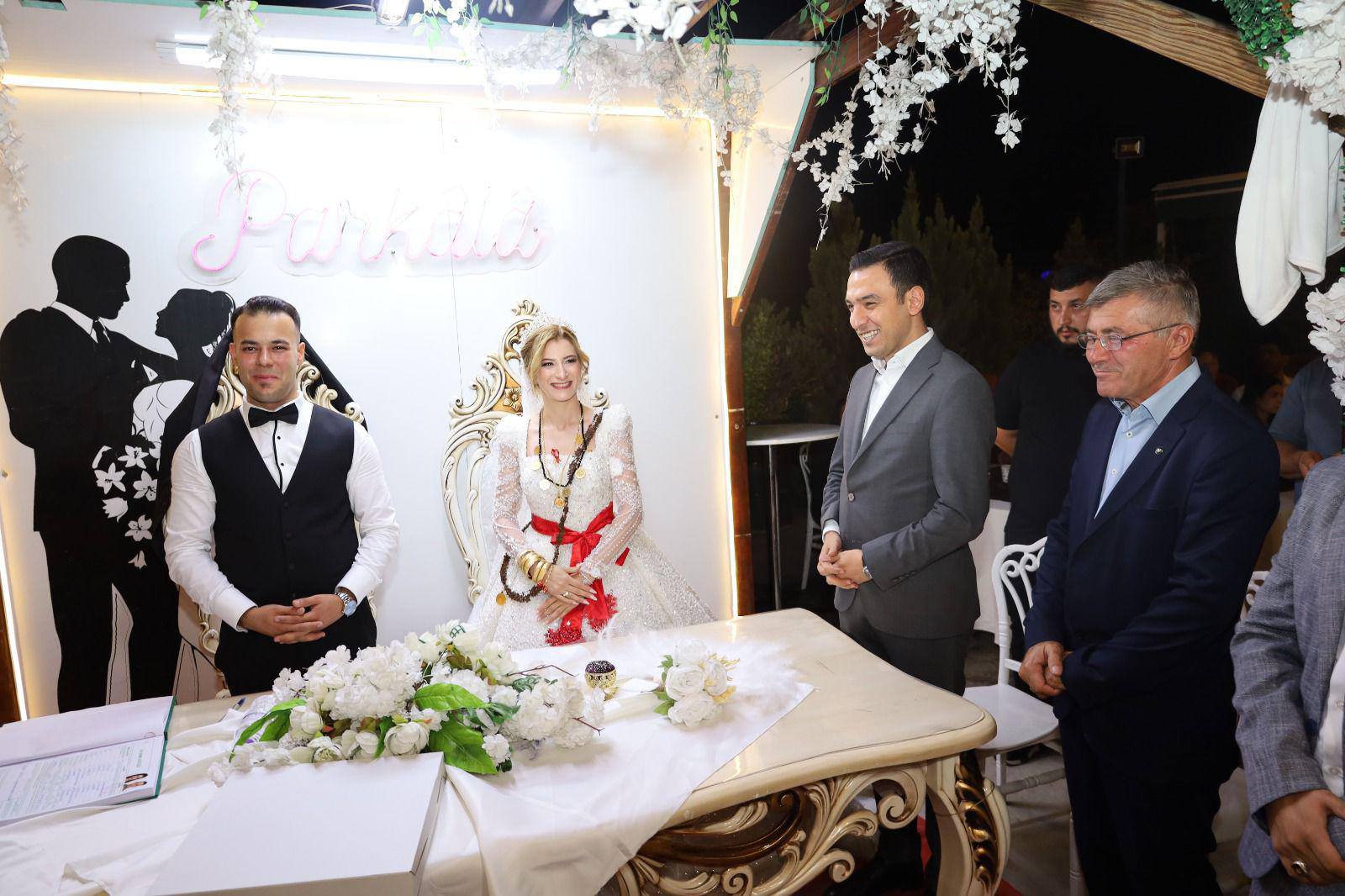 KAYMAKAM HASAN UĞUZ, TÜRKİYE HARP MALULÜ GAZİLER ŞEHİT DUL VE YETİMLERİ DERNEĞİ BAŞKANI HASAN CEYLAN’IN OĞLUNUN DÜĞÜNÜNE KATILDI 5 540975149 815653327653652 4478842794886120644 n