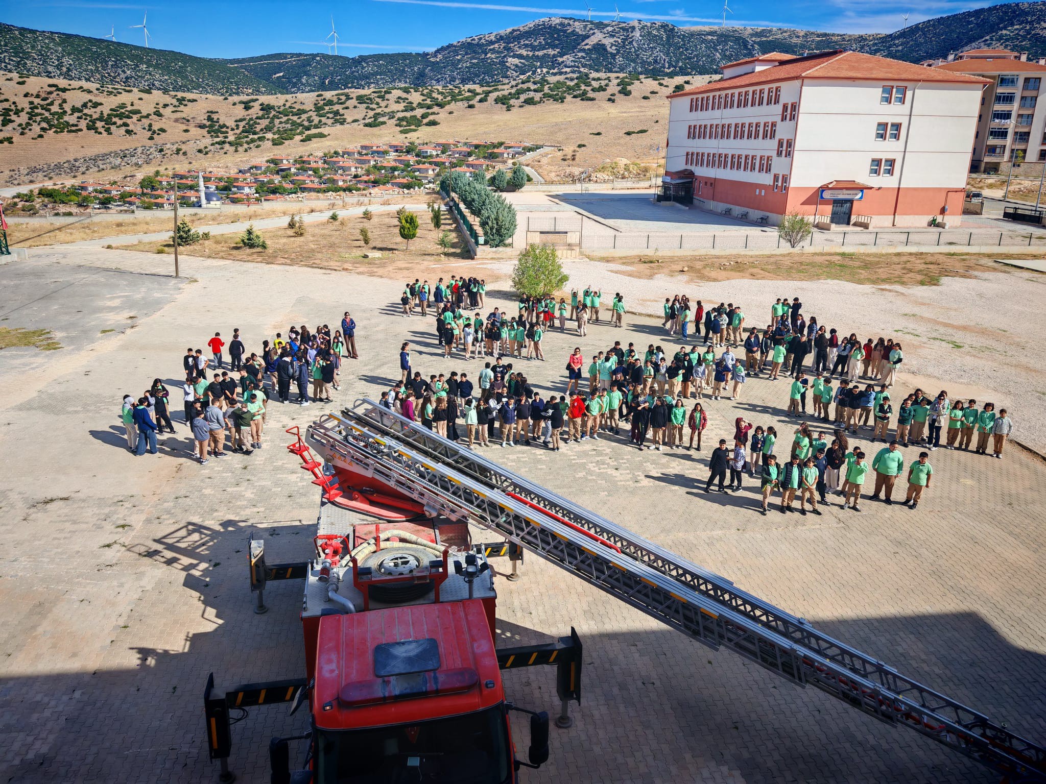 559435385 852904463928538 7906280699598249412 n