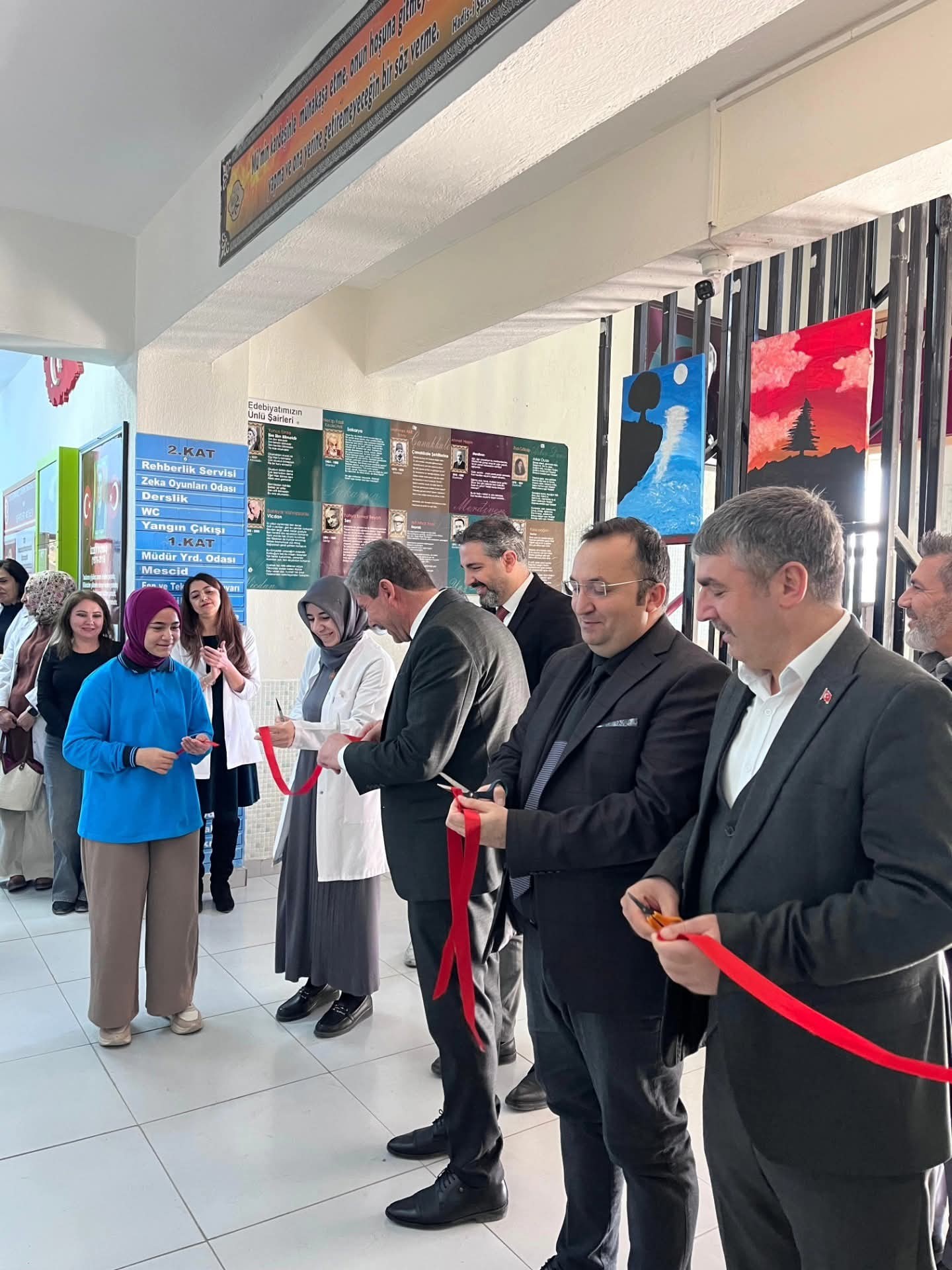 ŞEHİT İZZET TAŞBAŞ İMAM HATİP ORTAOKULU’NDA TÜRKİYE YÜZYILI MAARİF MODELİ SERGİSİ 2 590270321 893747839844200 8310058437931374920 n