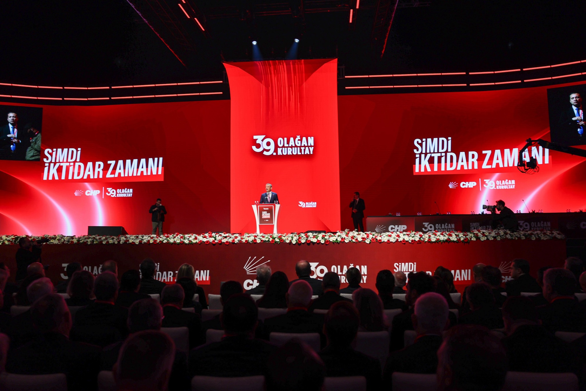 DİNAR’DAN ANKARA’YA GÜÇLÜ ÇIKIŞ: CHP KURULTAYI’NDA VEYSEL TOPÇU DAMGASI! 4 591272808 890257060193278 7949841849191387073 n