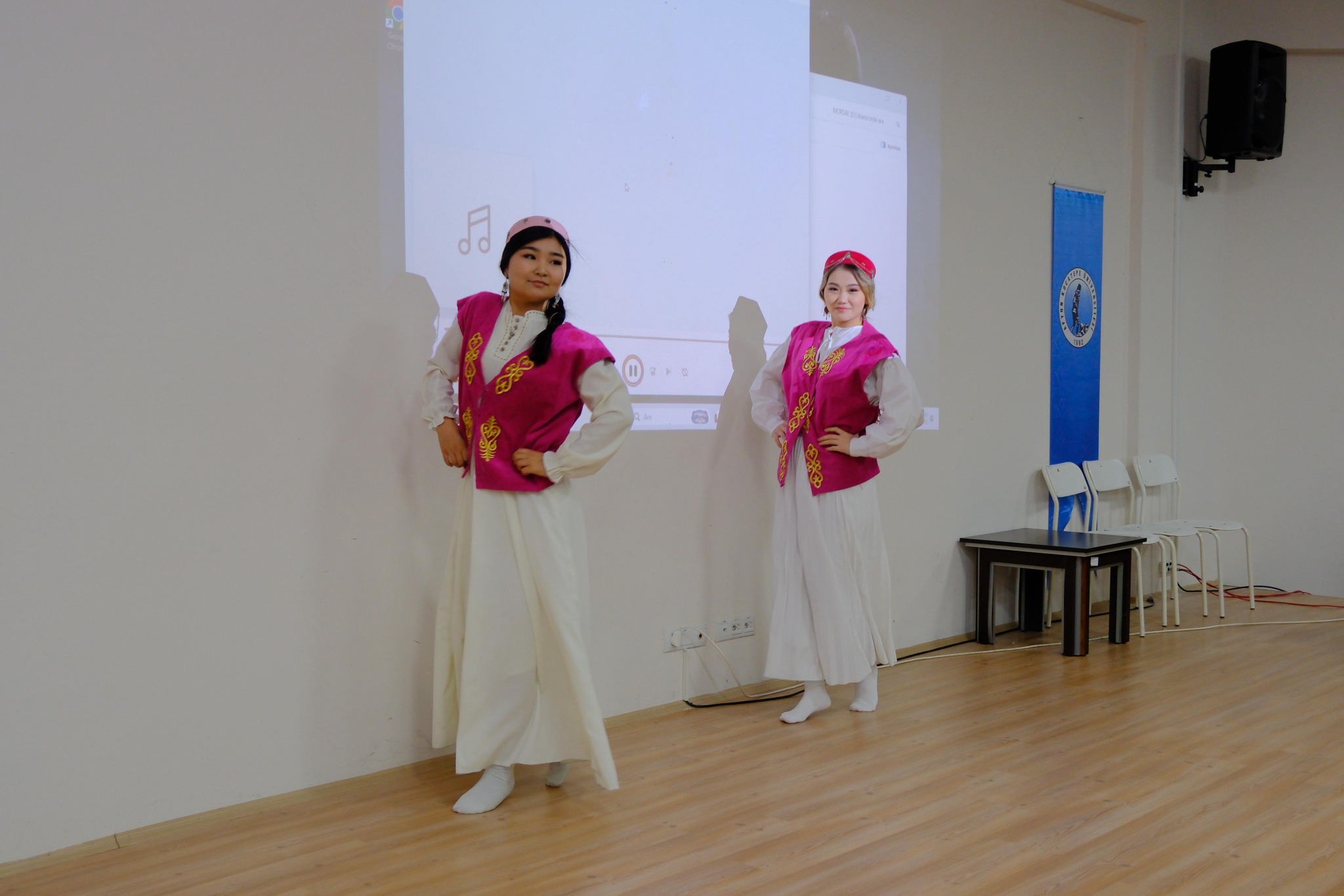 ULUSLARARASI ÖĞRENCİLER KÜLTÜR BULUŞMASI DİNAR’DA GERÇEKLEŞTİRİLDİ 5 599939755 905405158678468 4547989476533852881 n