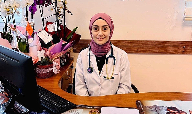 ÇOCUK DOKTORU DR. KÜBRA YEYGEL ERÇORUMLU GÖREVE BAŞLADI 1 dinar devlet hastanesi nde yeni doktorumuz goreve basladi 9697