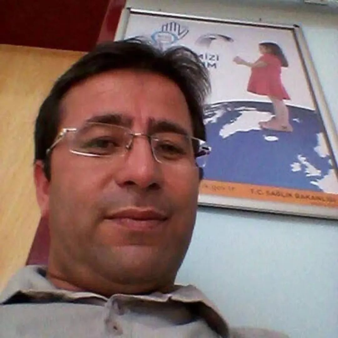 DİNAR FEN LİSESİ MATEMATİK ÖĞRETMENİ İLHAMI ÇAKIR VEFAT ETTİ