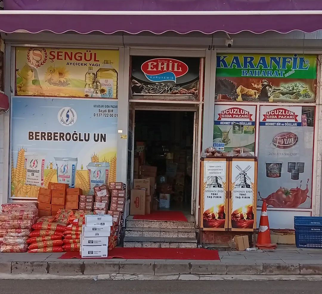 DİNAR’DA UCUZLUK GIDA PAZARINDA 1000 TL LİKYARDIM ÇEKİ UYGULAMSI BAŞLADI