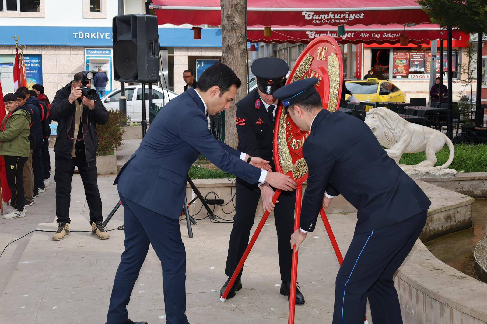 DİNAR’DA 18 MART ÇANAKKALE ZAFERİ VE ŞEHİTLERİ ANMA PROGRAMI GERÇEKLEŞTİRİLDİ 4 654764206 976227491596234 2604552312129019121 n