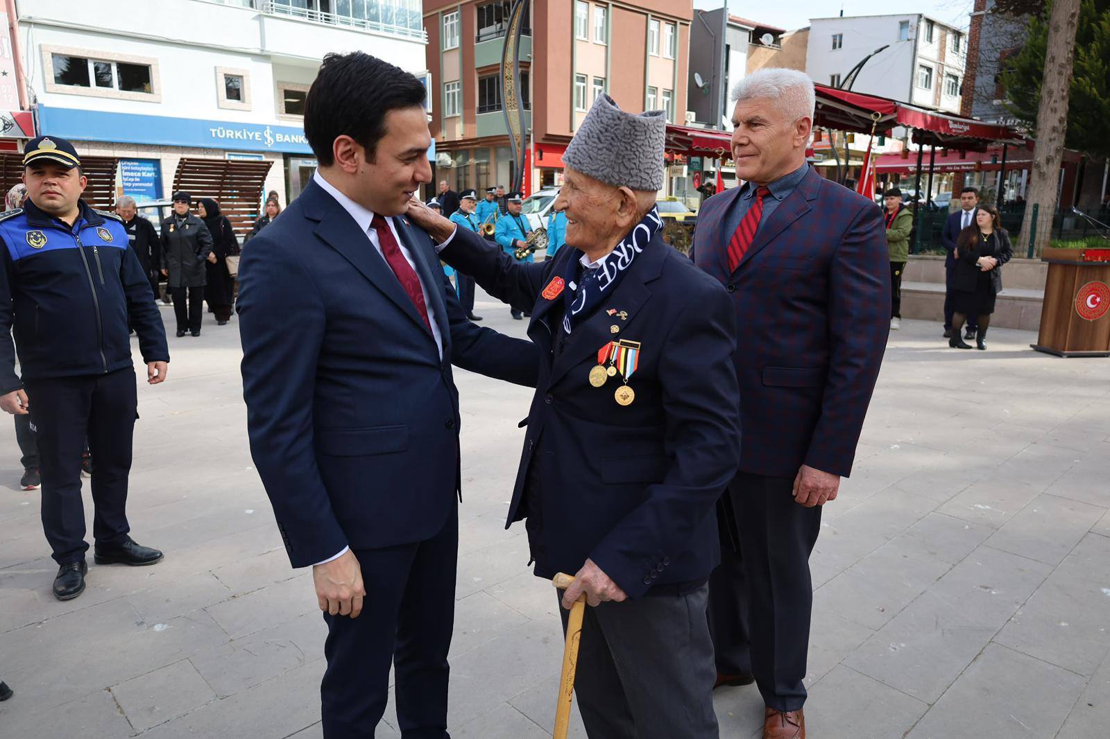 DİNAR’DA 18 MART ÇANAKKALE ZAFERİ VE ŞEHİTLERİ ANMA PROGRAMI GERÇEKLEŞTİRİLDİ 2 655313024 976227621596221 1664190611626593046 n