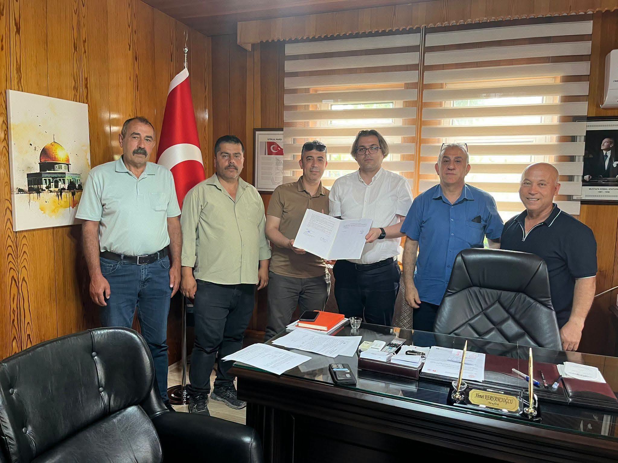 ÐİNAR KORUBAŞI CAMİİ İÇİN DERNEK PROTOKOL İMZALANÐI